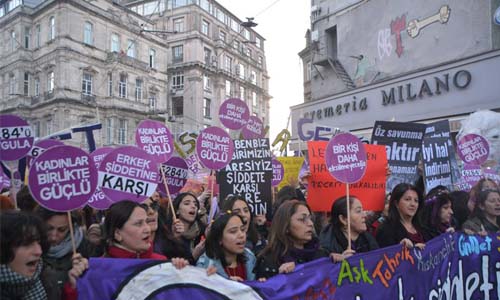 نساء تركيا فى قبضة الديكتاتور