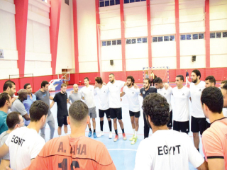 اليد فى المجر