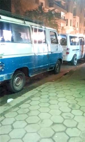 المواقف العشوائية.. بلطجة وإتاوات وترويع المواطنين