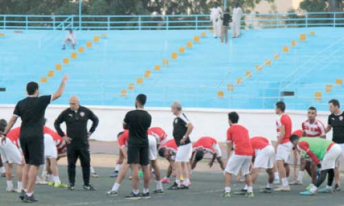 الزمالك يواجه القطن التشادى ودرجة الحرارة وسوء أرضية الملعب والجماهير