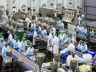 القوى العاملة: خفض معدل البطالة ليصل  إلى 8.5 % خلال العام المقبل