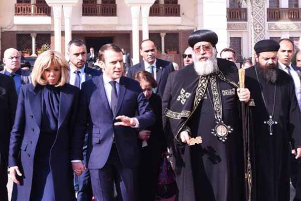 ..و90 دقيقة لـ«ماكرون» فى الكاتدرائية