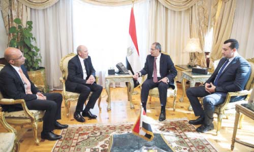 وزير الاتصالات: أورانج العالمية توسع نطاق عملياتها فى صعيد مصر