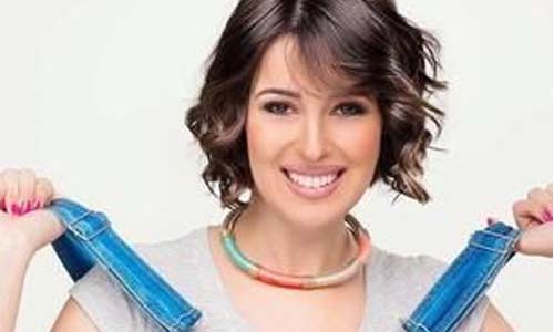 جيلان علاء مذيعة برنامج «هشتجة»: أنا بنت «صاحبة السعادة» وحسين فهمى «زى أبويا»