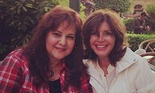 ميرفت أمين تقابل دلال عبدالعزيز من أجل «أعز الولد»