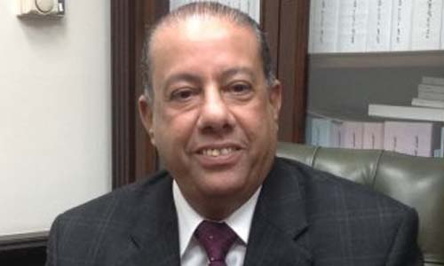 عبد العظيم حسين: خطة من 5 محاور لتطوير مصلحة الضرائب