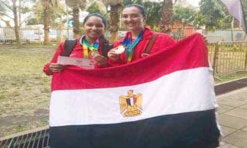 أبطال الريشة الطائرة يتألقون فى أوغندا على نفقتهم الخاصة