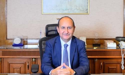 وزير الصناعة «شانج شينج» الصينية تنشئ مصنعًا  بالروبيكى لإنتاج الشنط الجلدية