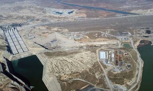 تركيا تستولى على مياه العراق