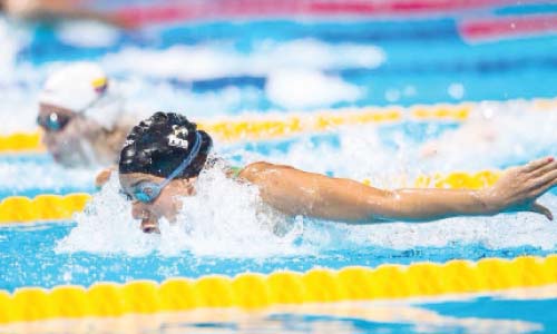 السمكة الذهبية ذهبية وبرونزية لفريدة عثمان  ببطولة «آرينا برو» للسباحة بأمريكا