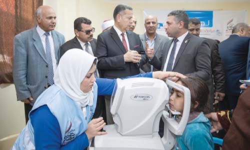 قافلة «نور حياة» تستقبل ٧٠٠ مواطن من «بنى سويف»