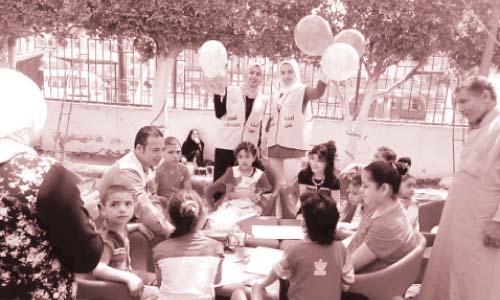 الآلاف يحتفلون فى المحافظات بشم النسيم وزحام على المتنزهات والعبارات النهرية