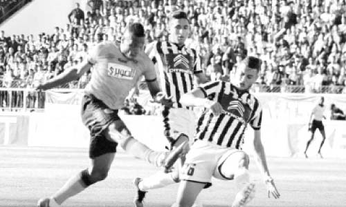 كودجو.. عفريت الزمالك هل يكون بديل «أزارو» فى الأهلى؟