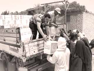 بالأرقام.. هدايا «رمضان» للفقراء