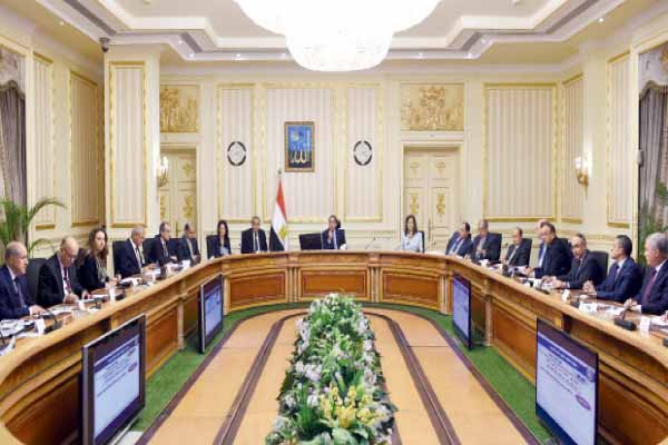 الحكومة تواجه التهريب