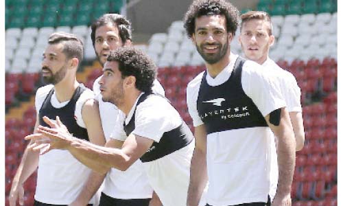 قائمة المنتخب النهائية تشعل المنافسة بين اللاعبين