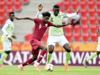 استبعاد «أخطر نسر» من كتيبة نيجيريا