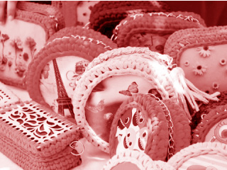 الفن يهزم السرطان