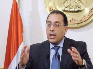 «رئيس الوزراء» يكلف التموين والغرف التجارية بتنظيم مهرجان السياحة والتسوق