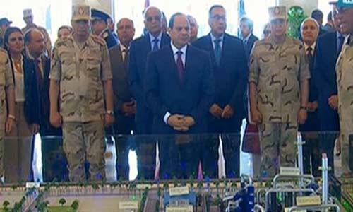 الرئيس يفتتح مجمع الأسمدة الفوسفاتية والمركبة بالعين السخنة