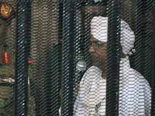 تأجيل محاكمة «البشير» فى تهم «الثراء غير المشروع» وإرجاء تشكيل المجلس السيادى