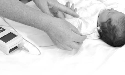 انطلاق مبادرة الرئيس للكشف المبكر  عن ضعف السمع لحديثى الولادة