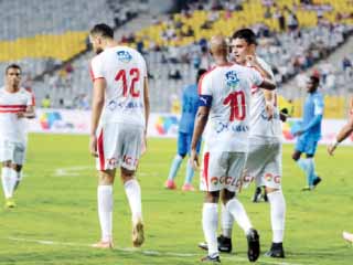 الأهلى والزمالك يفتتحان الموسم الجديد بـ«حرب الأعصاب»