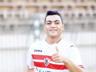 مصطفى محمد وصلاح محسن «أمل مصر» فى مركز المهاجم