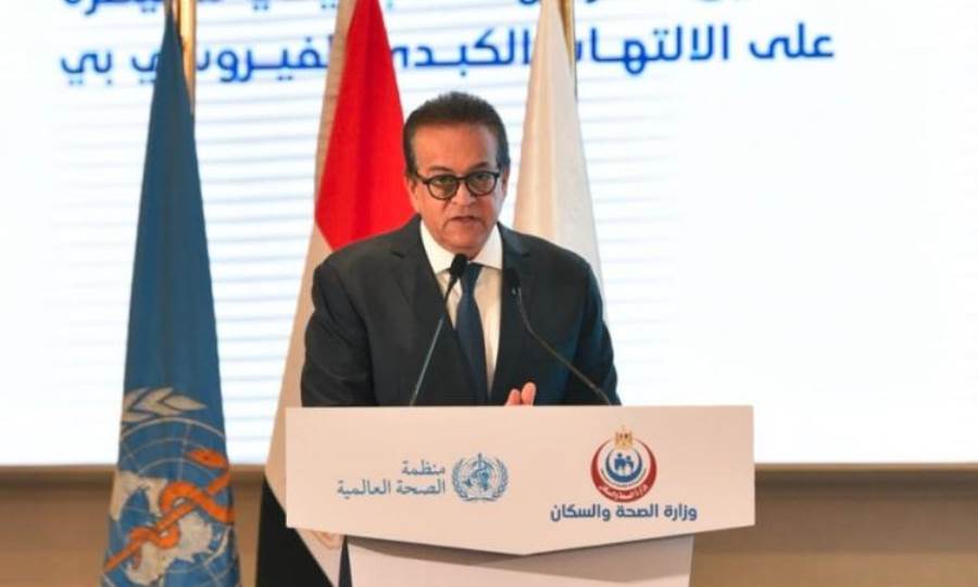 الدكتور خالد عبدالغفار وزير الصحة