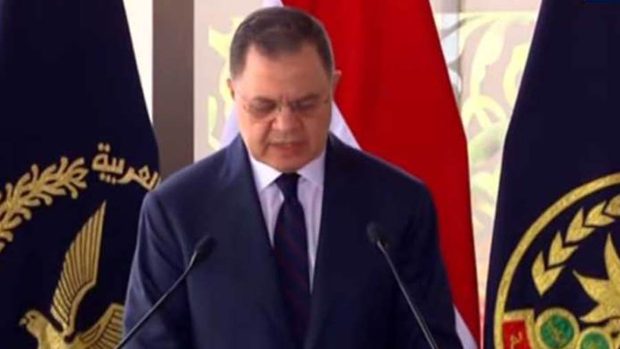 وزير الداخلية اللواء محمود توفيق