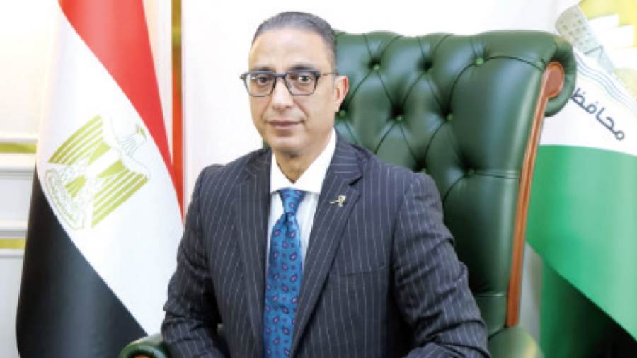 الدكتور أحمد الأنصارى محافظ الجيزة