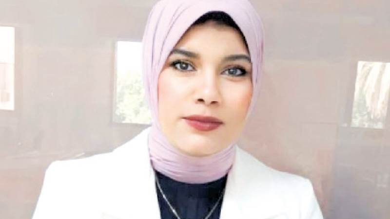 منار غانم