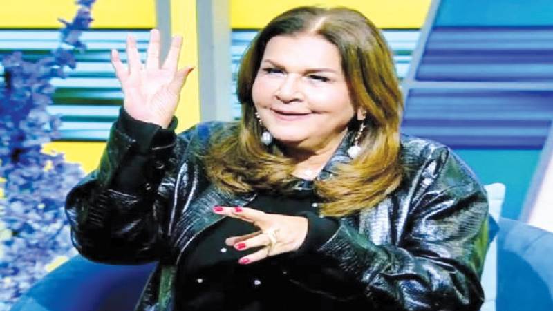 مها متبولي: المؤلف تعامل مع أم كلثوم كـ «سلعة جماهيرية» بدلًا من  التركيز على قيمتها الحقيقية