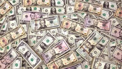 خبراء: ارتفاع الدولار فى حدود مقبولة والجنيه يعاود الاتزان قريبًا