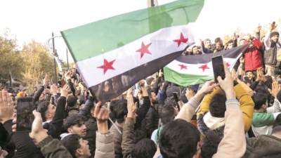 فريسة النفوذ الإقليمى والدولى