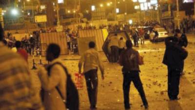 حقوقيون وقيادات عمالية: السيسى أنقذ الدولة المصرية من جحيم «الإرهابية»