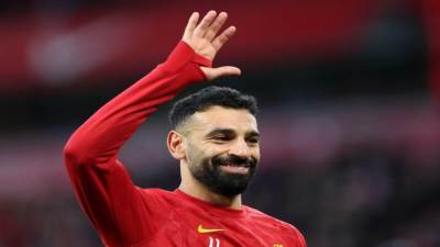 حقيقة انتقال محمد صلاح إلى الهلال السعودى