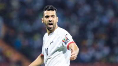 «السعيد» يتلقى عروضًا مغرية.. وأزمة بسبب تجديد نجم الفريق الأول