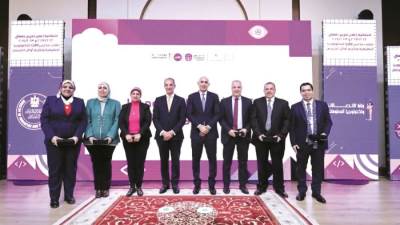 وزيرا الاتصالات والتربية والتعليم يشهدان  تخرج أول دفعتين من طلاب مدارس WE