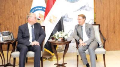 تعاون مع «سيمنز» لتوفير الوقود والغاز المستخدم بمحطات الكهرباء