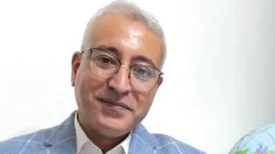 محمد حنفى رئيس أكاديمية التسويق الرقمى لـ«روزاليوسف»:  الإفراط فى الاعتماد على الذكاء الاصطناعى يهدد مهارات البشر