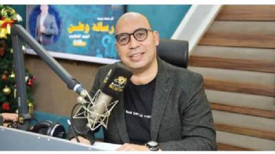 أحمد الخطيب: «كلم ربنا» يبحث عن الستر فى حياة ضيوفه وليست الفضائح