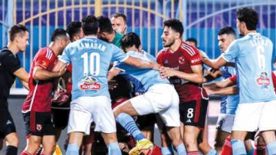 الأهلى وبيراميدز فى مواجهة نارية لحسم الدورى