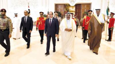 القمة «المصرية - الكويتية» تؤكد دور القاهرة المحورى لتحقيق الاستقرار الإقليمى