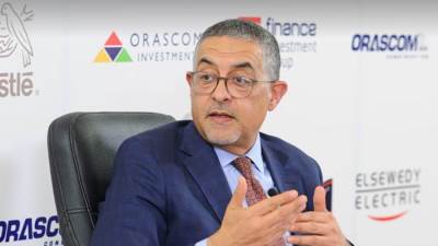 حسام هيبة الرئيس التنفيذى لهيئة الاستثمار: %65 من العمالة المصرية شبابًا مؤهلاً  قادرًا على المنافسة فى الأسواق