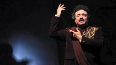 يُزعجنى التصنيف.. وأرى أن الممثل الجيد يستطيع القيام بكل شىء بنفس الكفاءة