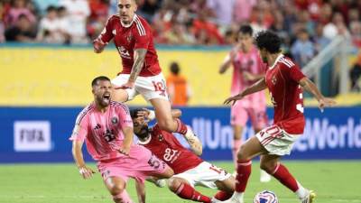 الطوفان الأحمر يسعى لإيقاف سحر السامبا فى المونديال