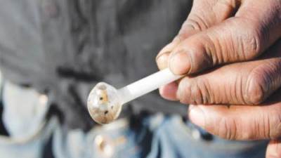 كريم وشريف.. من مدمنين إلى أيقونات فى علاج المرضى وبث الأمل