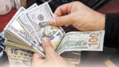 الأسباب الحقيقية وراء تراجع الدولار أمام الجنيه