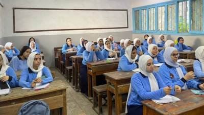 لو محتار.. 4 فروق بين البكالوريا والثانوية العامة